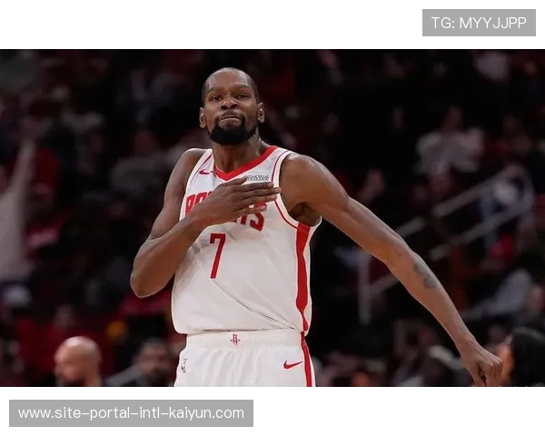 杜兰特为第五支球队砍下40+ 创造NBA历史第一人纪录